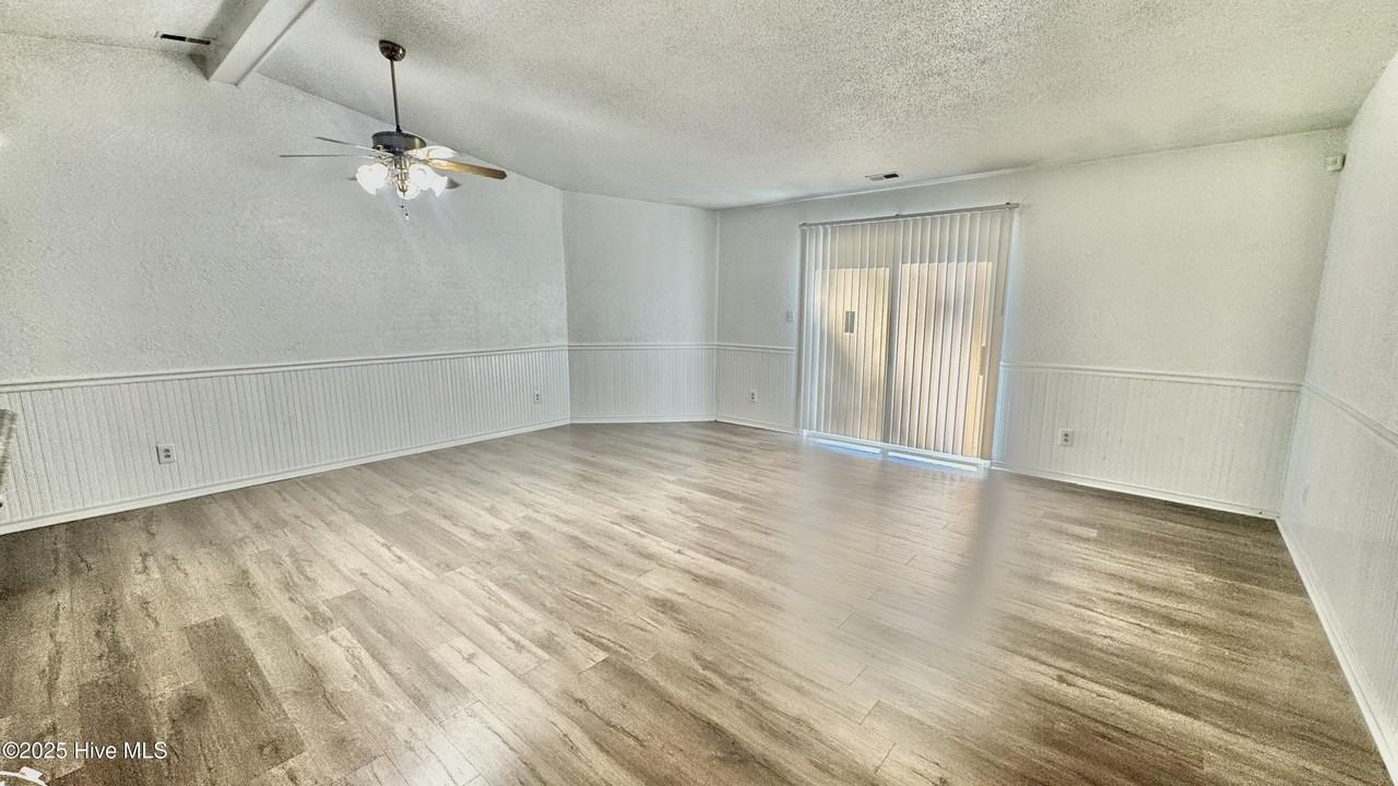 1007 Brynn Marr Rd - Photo 4 of 14