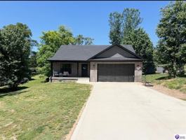 featured image of 102 Emerald Ct
