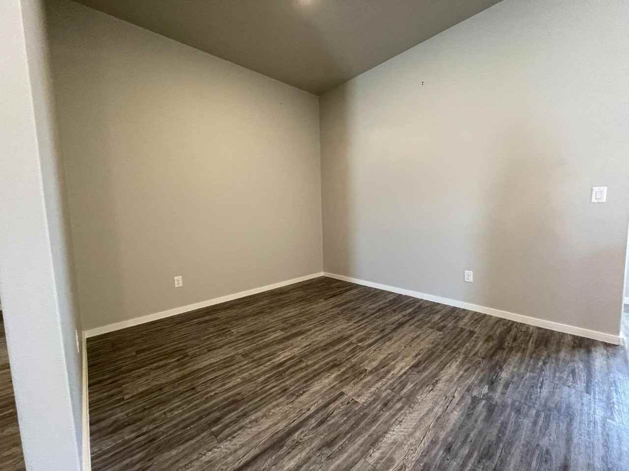 2140 N Texas Ave - Photo 6 of 14