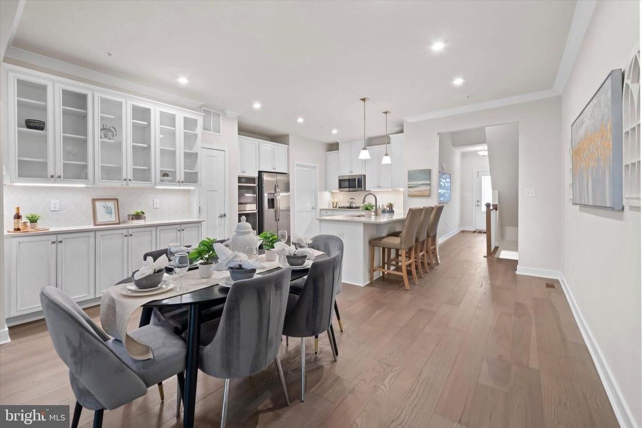 808 Fountain Trl - Photo 6 of 32