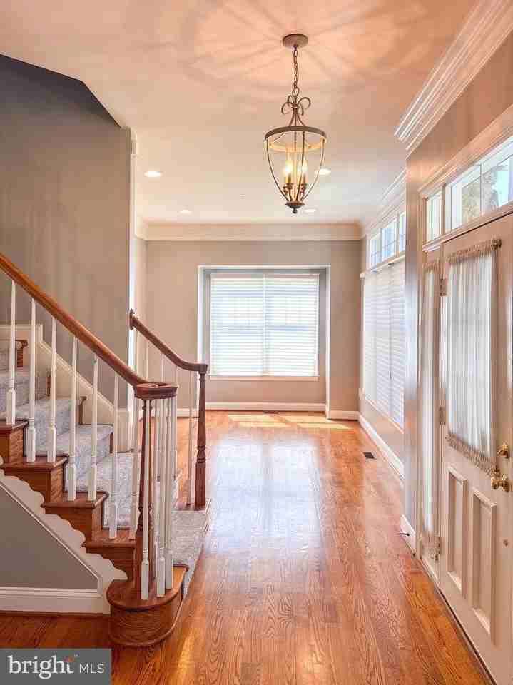 18234 Cypress Point Ter - Photo 5 of 50