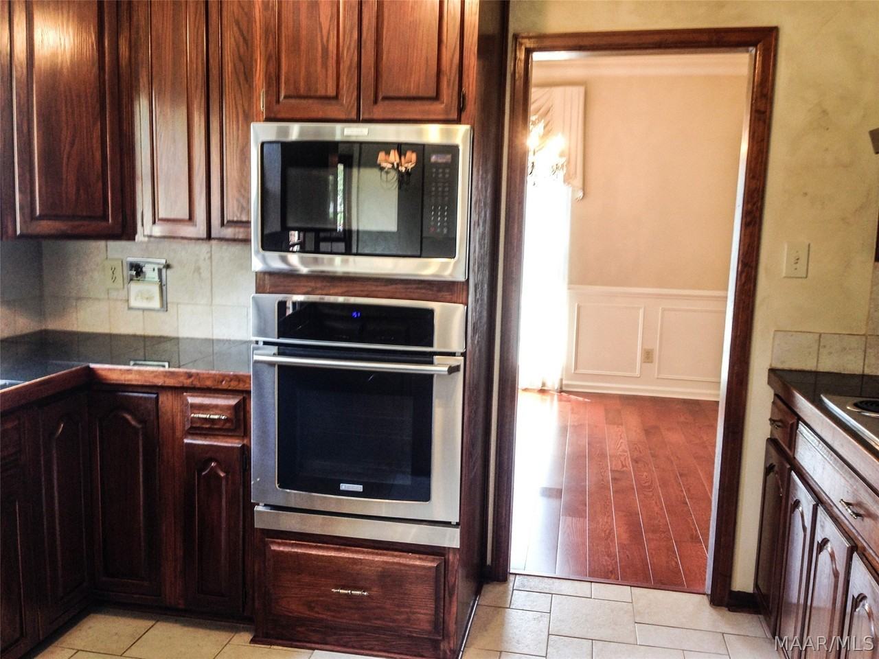 8200 Harrogate Hl - Photo 5 of 22