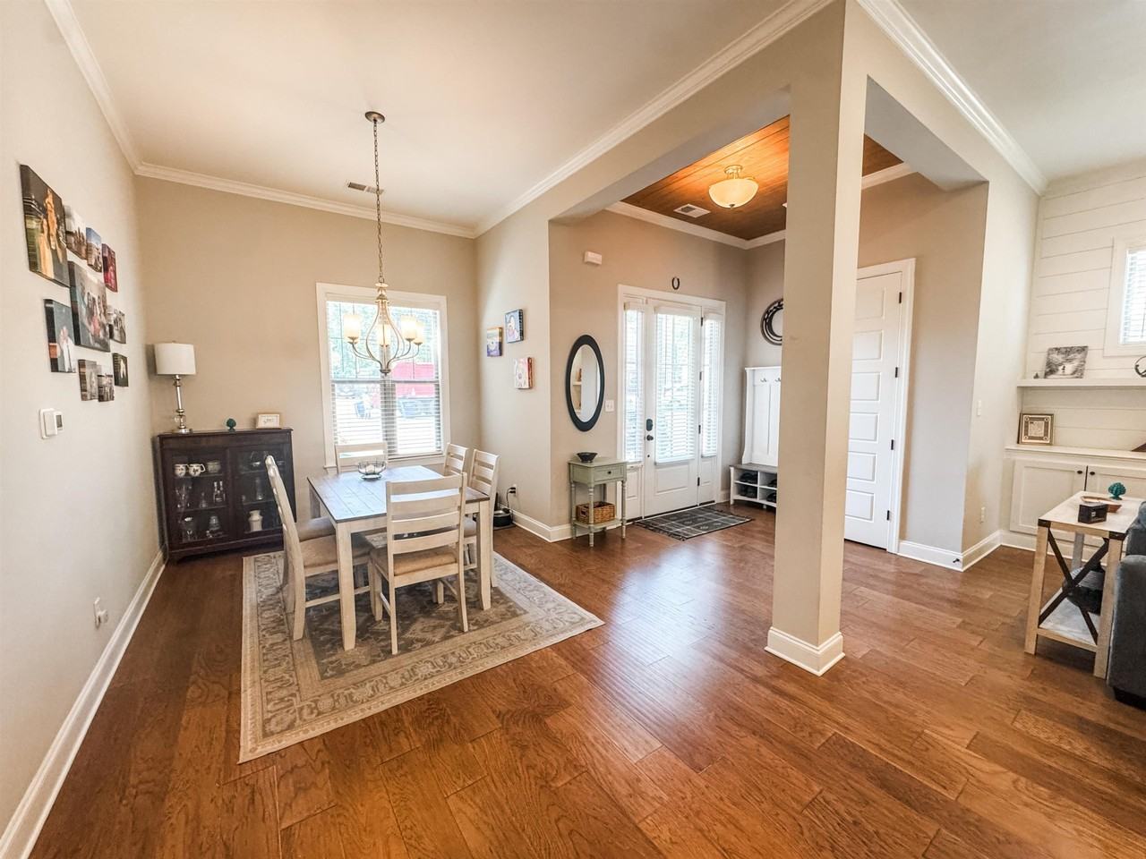 10206 Evergreen Manor Cv - Photo 3 of 18