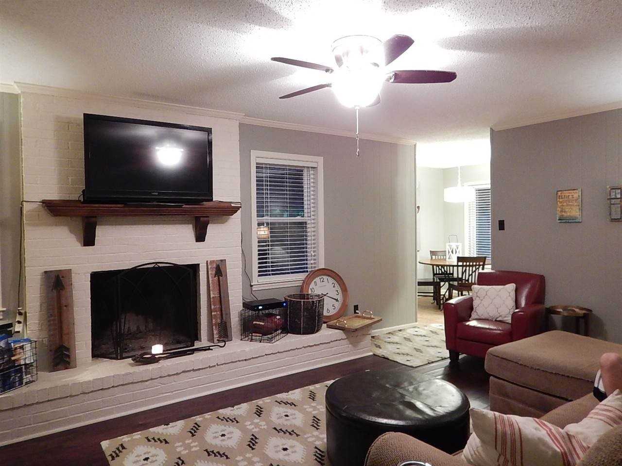 461 Dove Valley Rd - Photo 4 of 18