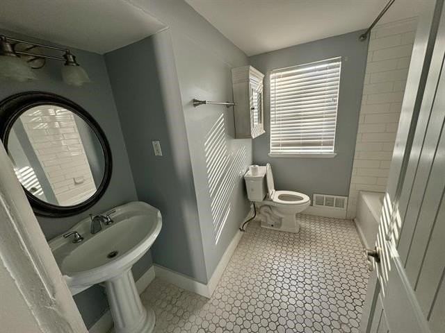 690 Mcconnell St - Photo 7 of 20