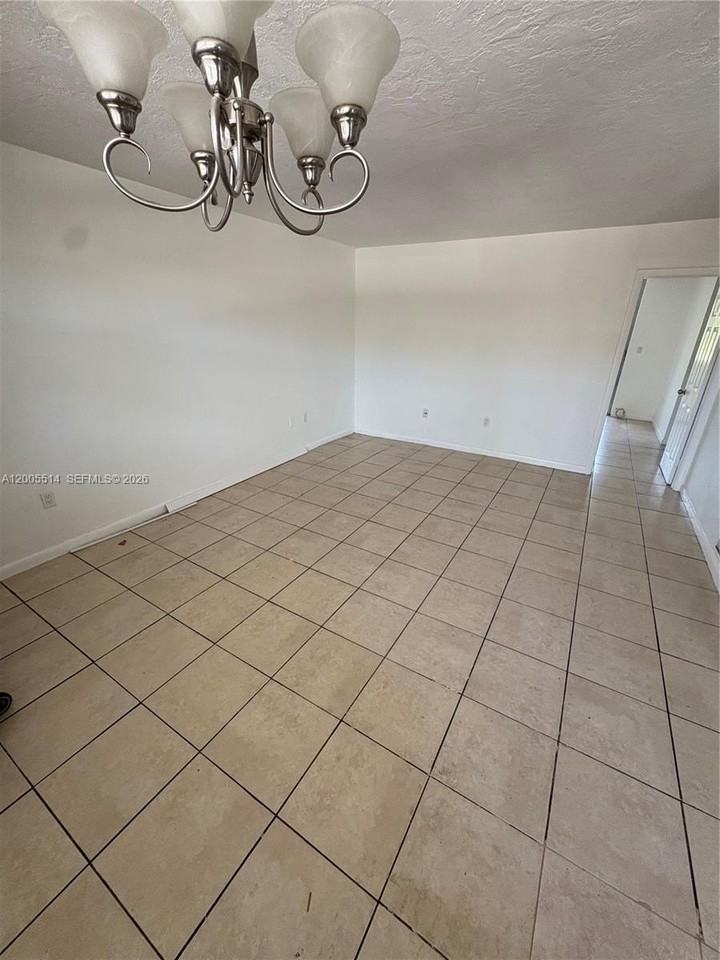 1515 Ne 125th Ter #212 - Photo 3 of 9
