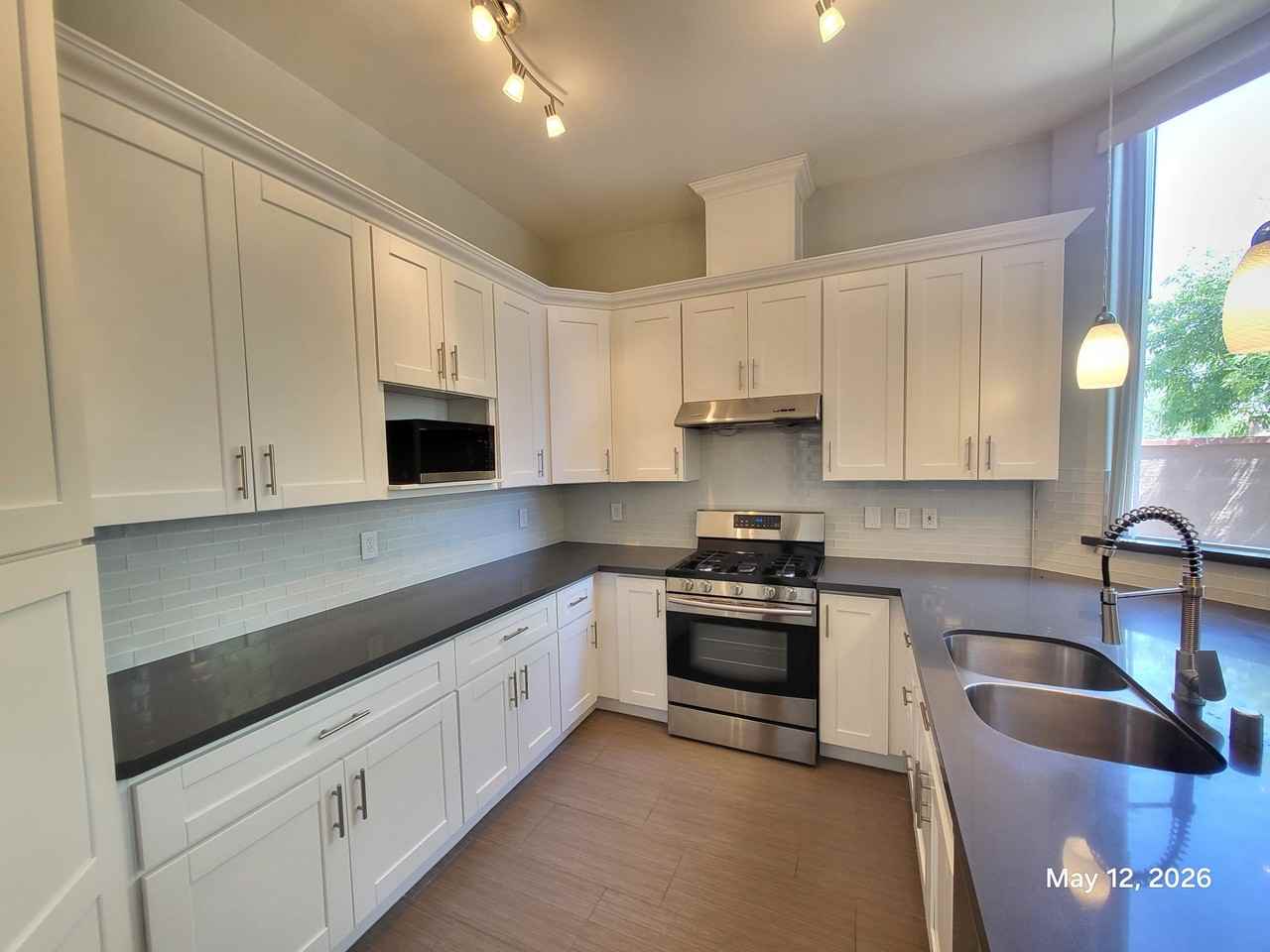 10124 Hill Country Ave #1 - Photo 7 of 22