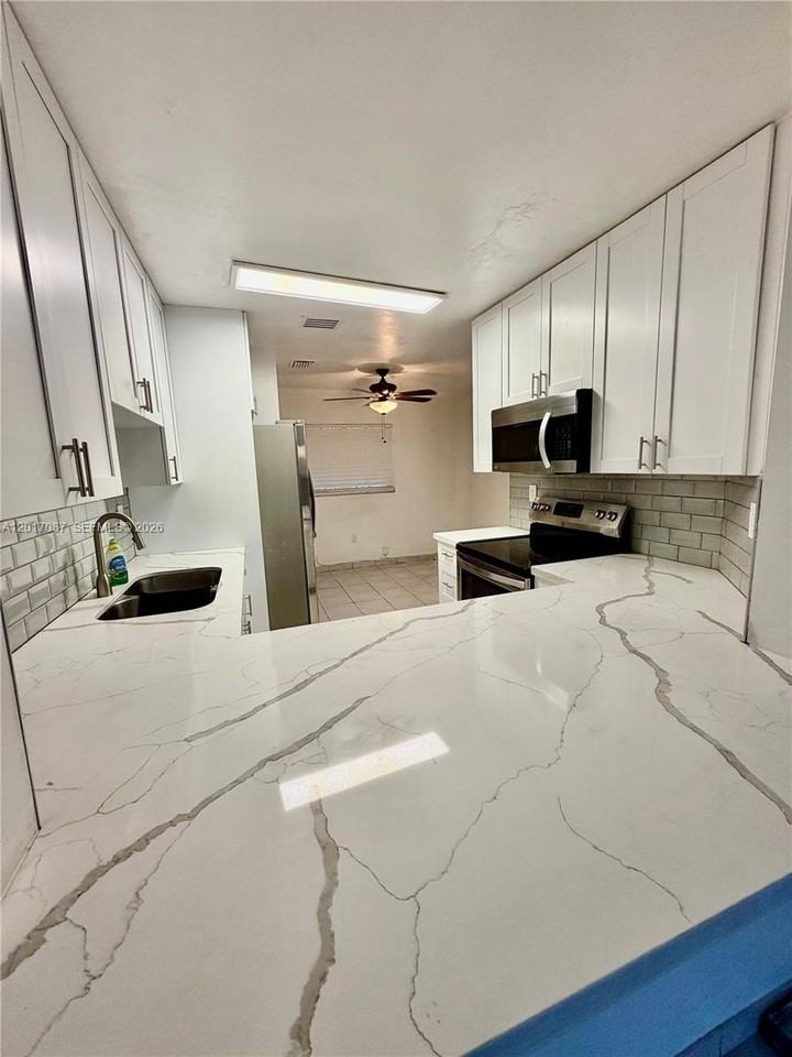 12442 Nw 7th Ln #12442 - Photo 2 of 12