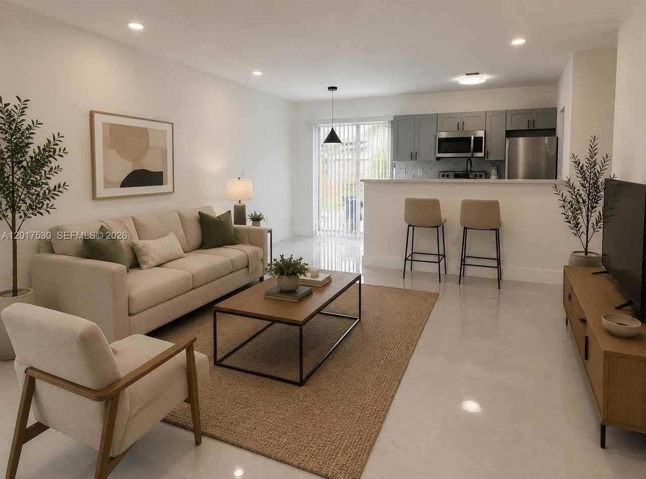 1321 Ne 212th Ter - Photo 2 of 12