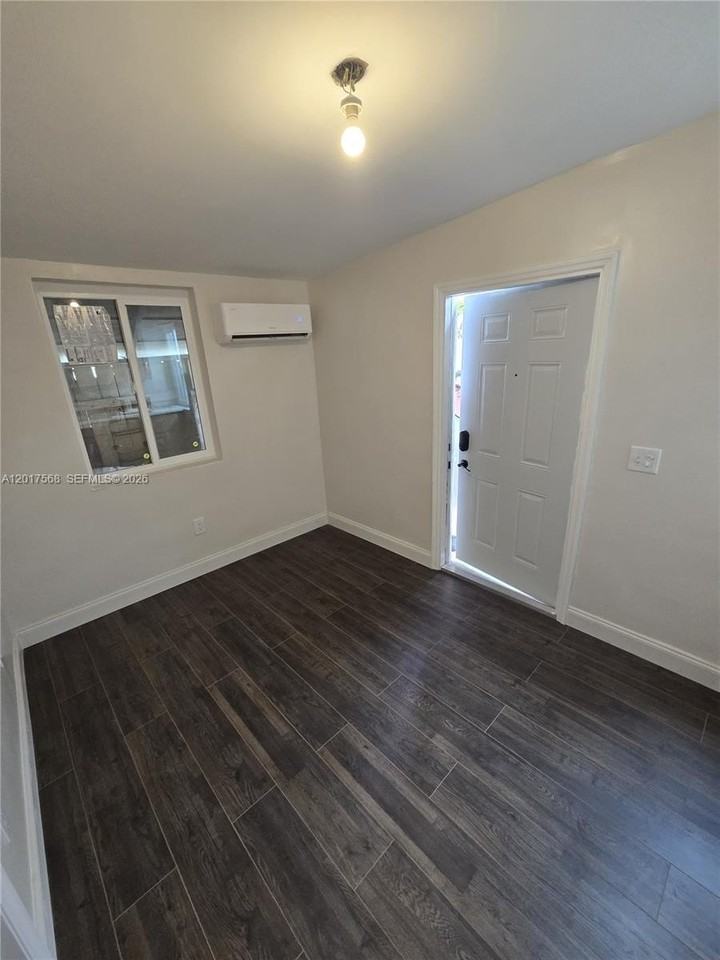6221 Sw 2nd St #1 - Photo 2 of 6