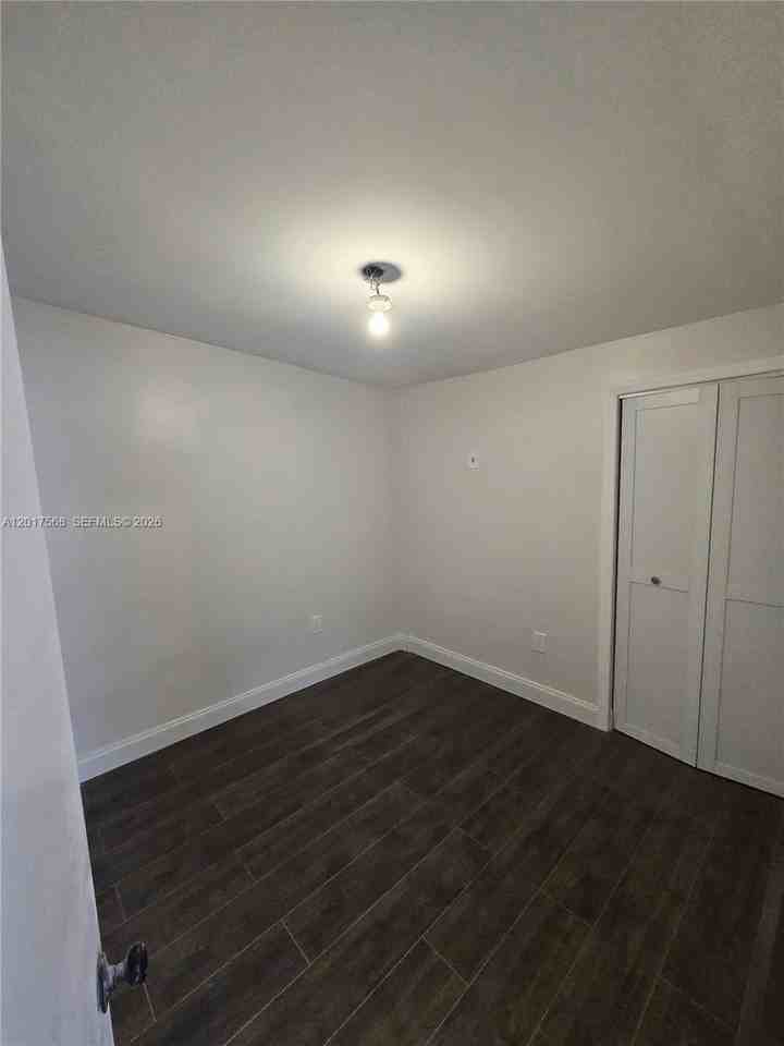 6221 Sw 2nd St #1 - Photo 5 of 6