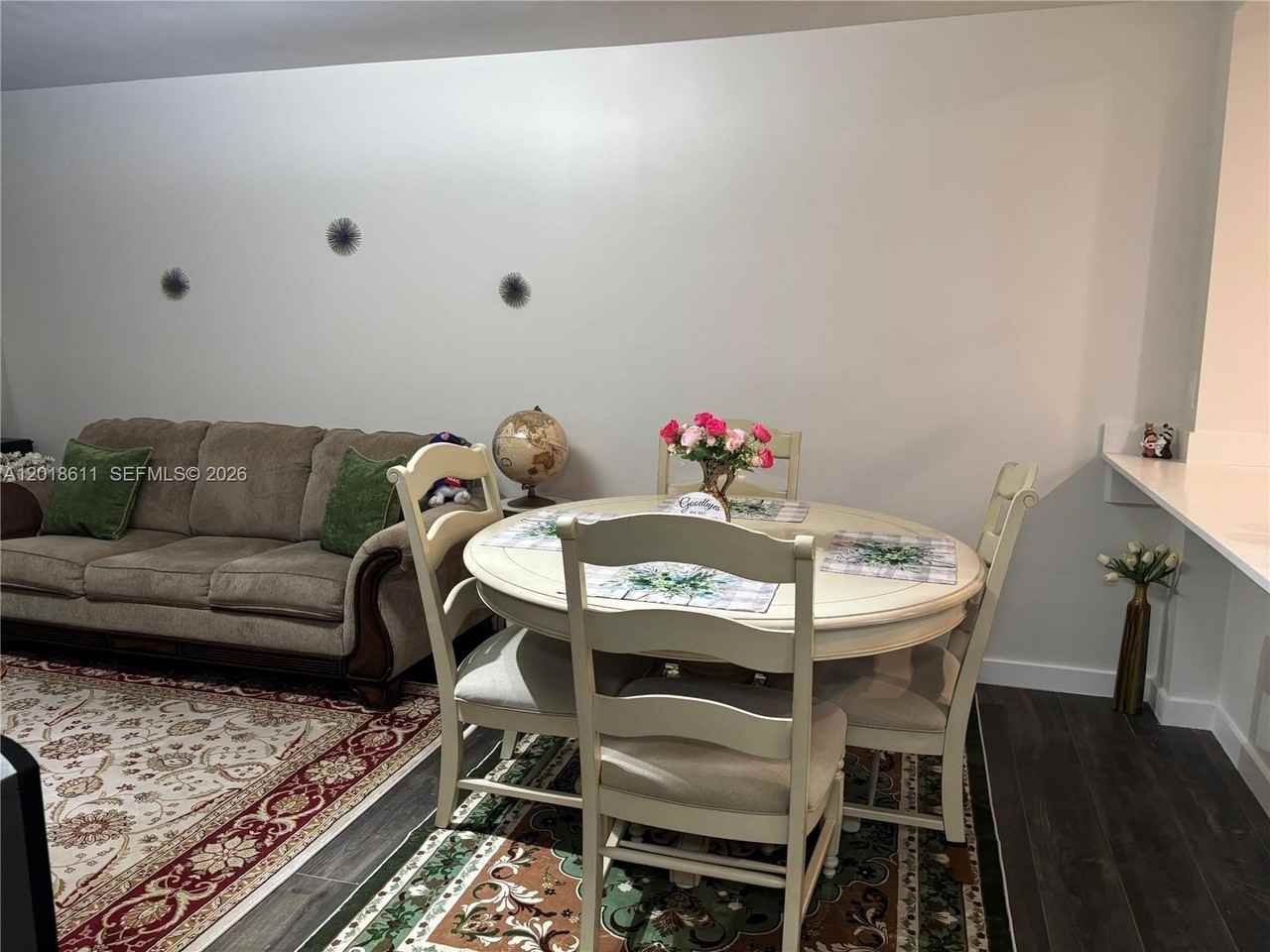 300 Berkley Rd #212 - Photo 4 of 35