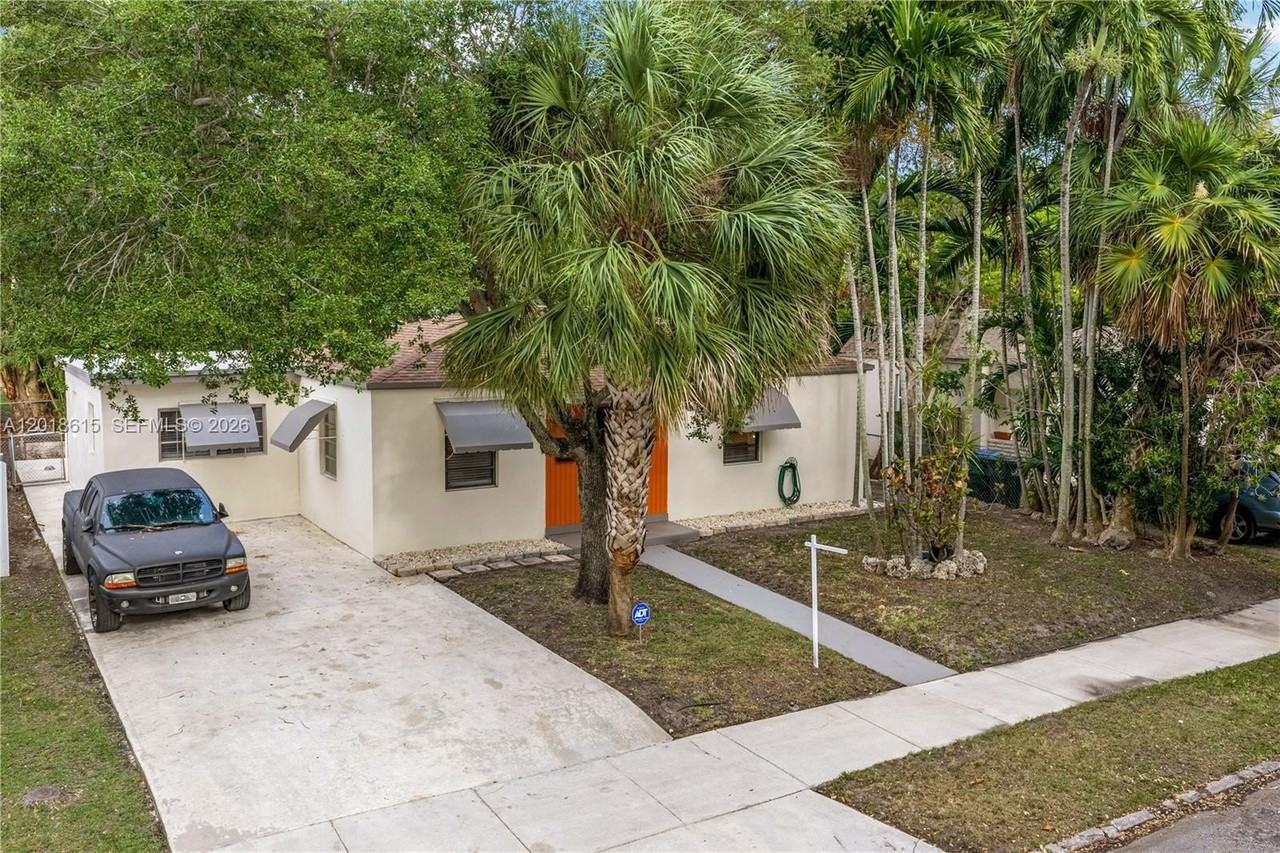 6531 Sw 57th Pl - Photo 4 of 25