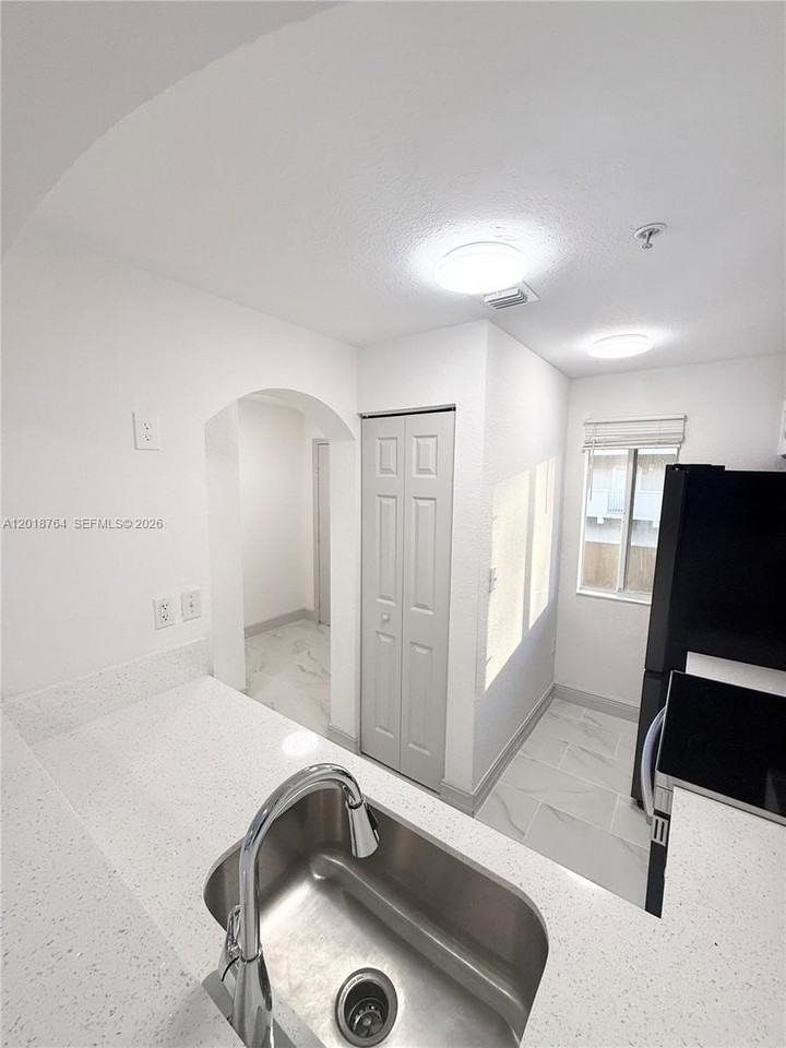 7991 Nw 8th St #113B - Photo 3 of 15