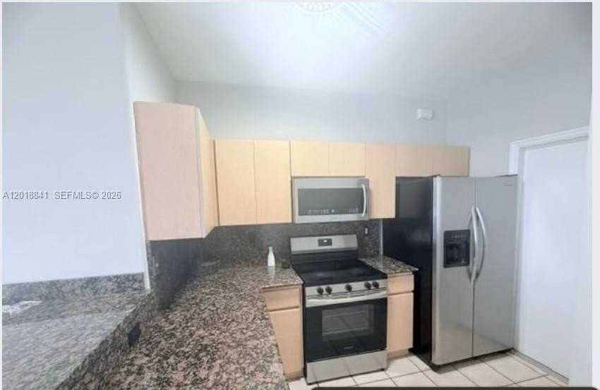 3511 Sw 169th Ter #3511 - Photo 2 of 34