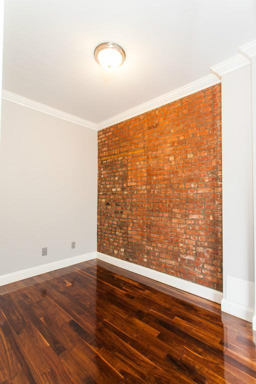1345 Amsterdam Ave #4C - Photo 3 of 8
