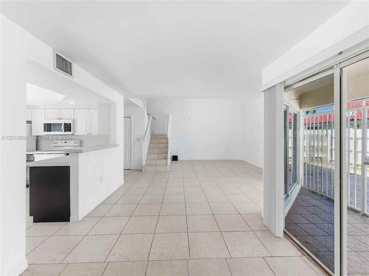3002 San Remo Cir #0 - Photo 5 of 16