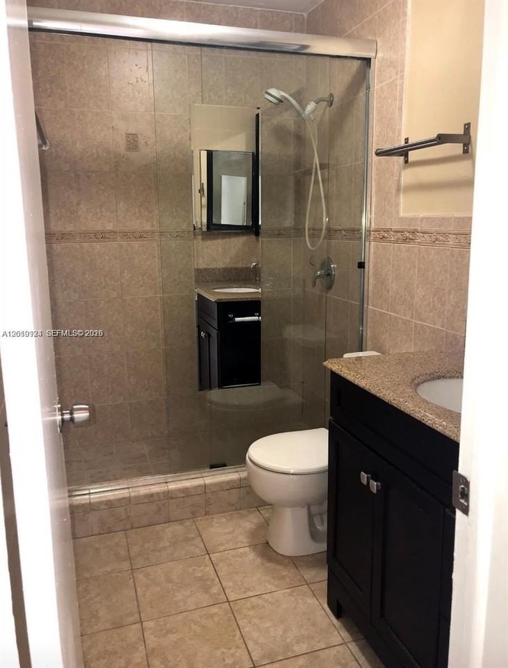 11240 Sw 122nd Pl #11240 - Photo 5 of 6