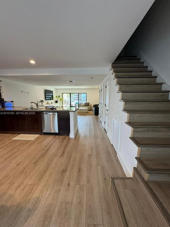 3720 Ne 167th St #39 - Photo 5 of 12