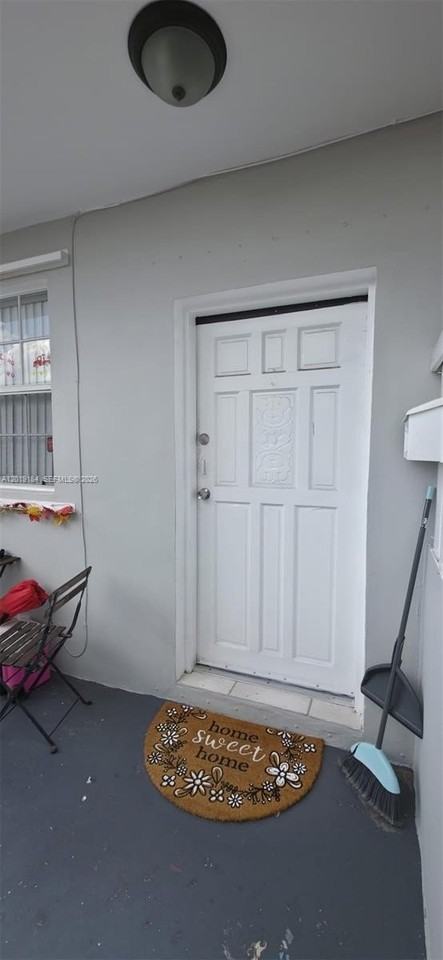 3285 Nw 98th St #1 - Photo 4 of 21