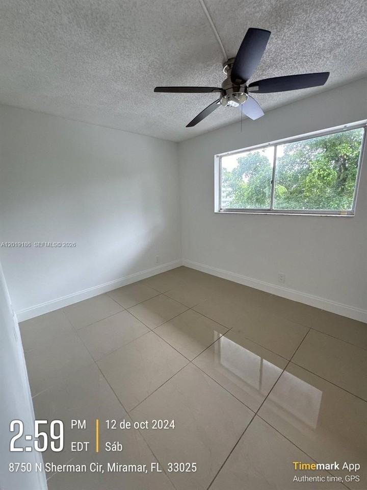 8730 N Sherman Cir #302 - Photo 3 of 14