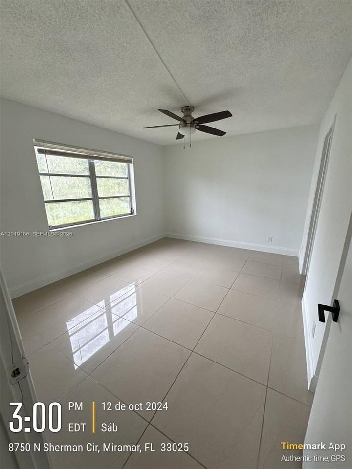 8730 N Sherman Cir #302 - Photo 5 of 14