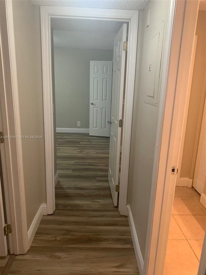 701 Vista Isles Dr #1624 - Photo 3 of 10