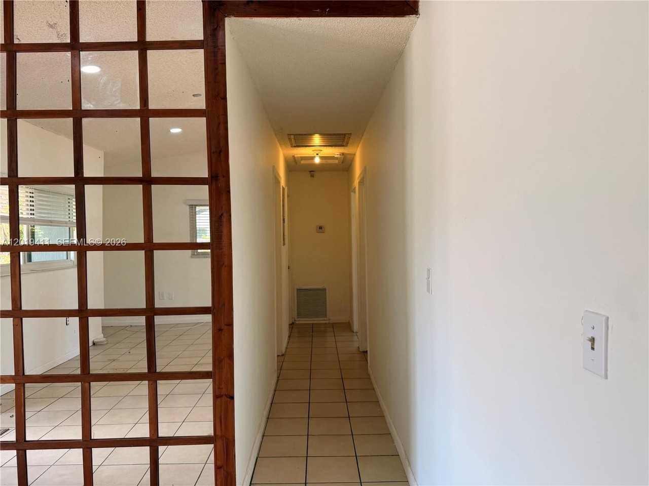 35760 Sw 186th Ave - Photo 6 of 17