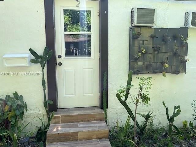 410 Nw 31st St #2 - Photo 2 of 19