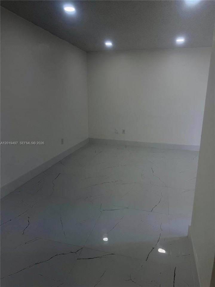 3700 Nw 62nd Ave #207 - Photo 2 of 8