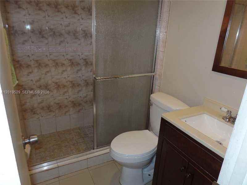 447 Ne 195th St #117 - Photo 7 of 17