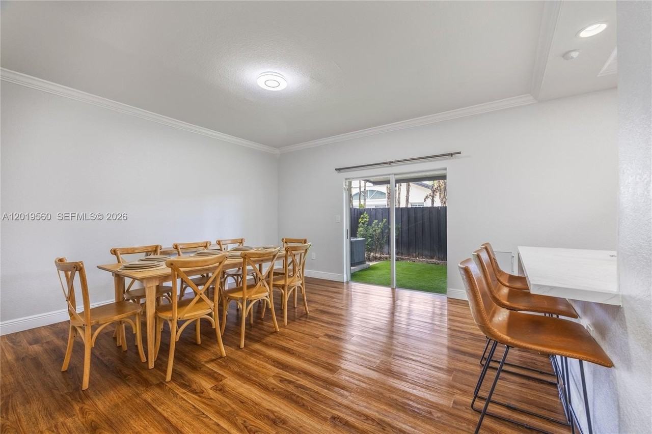2332 Sw 147th Path - Photo 6 of 17