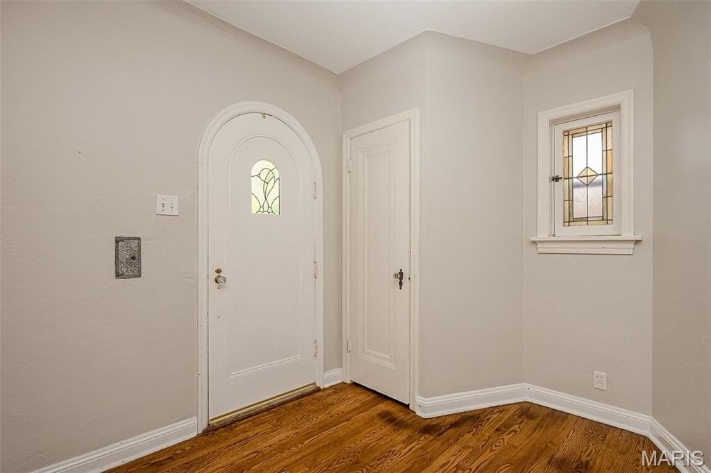 5626 Nottingham Ave - Photo 7 of 50