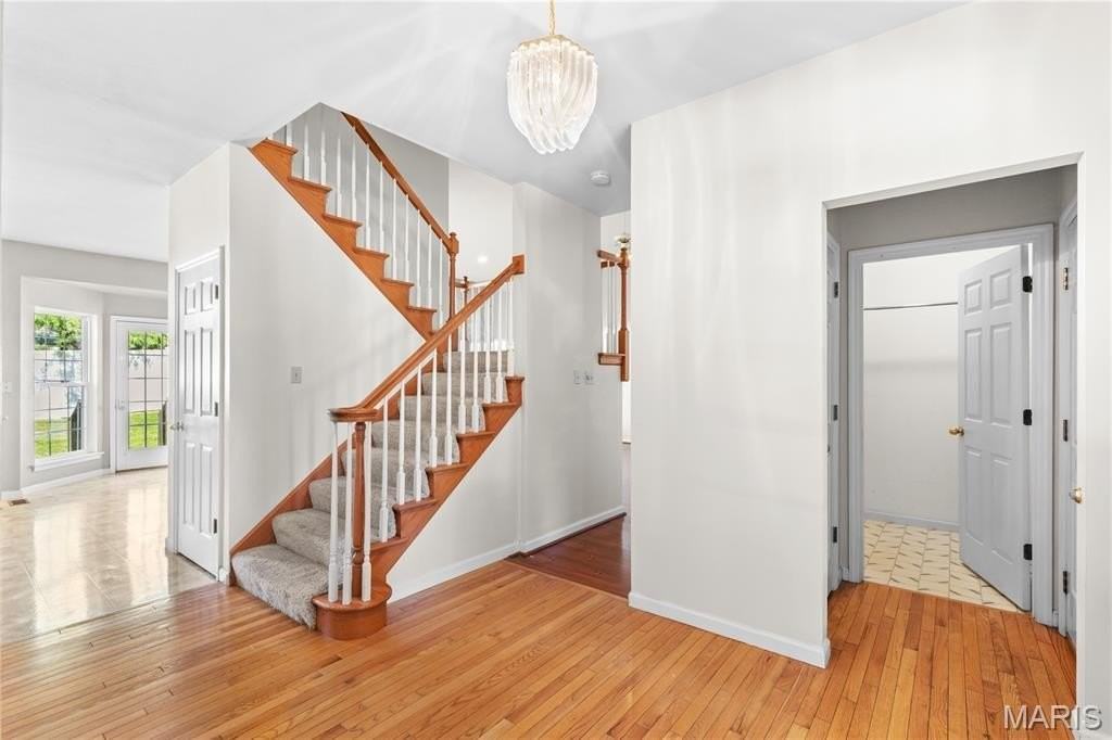 927 Wellesley Place Dr - Photo 5 of 28