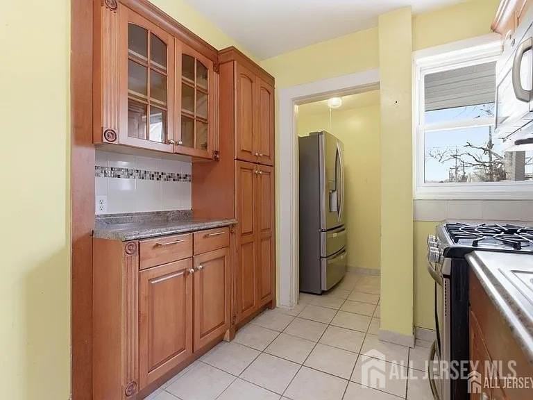25 Langley Pl - Photo 6 of 27