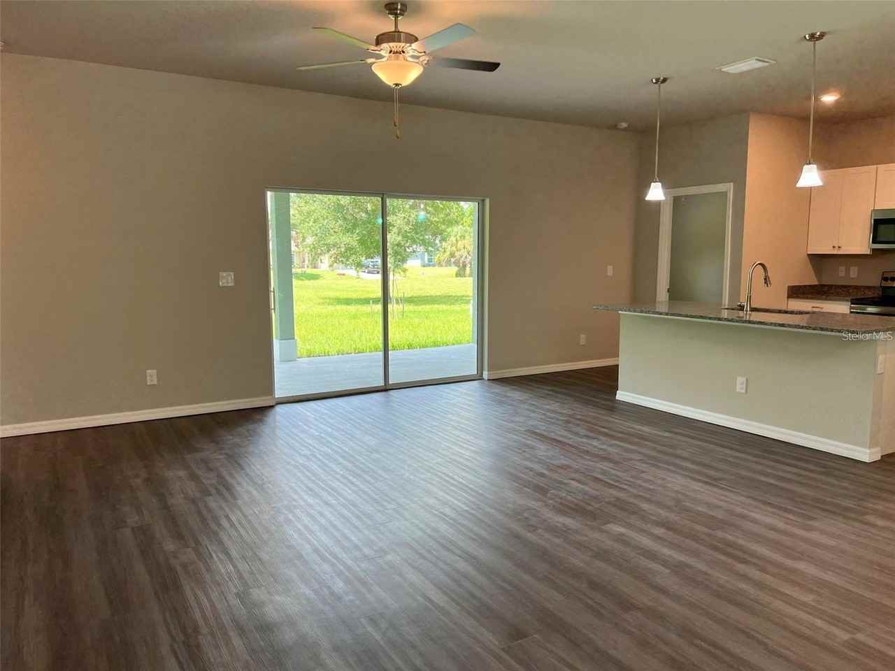 3685 Trenton Ln - Photo 2 of 20