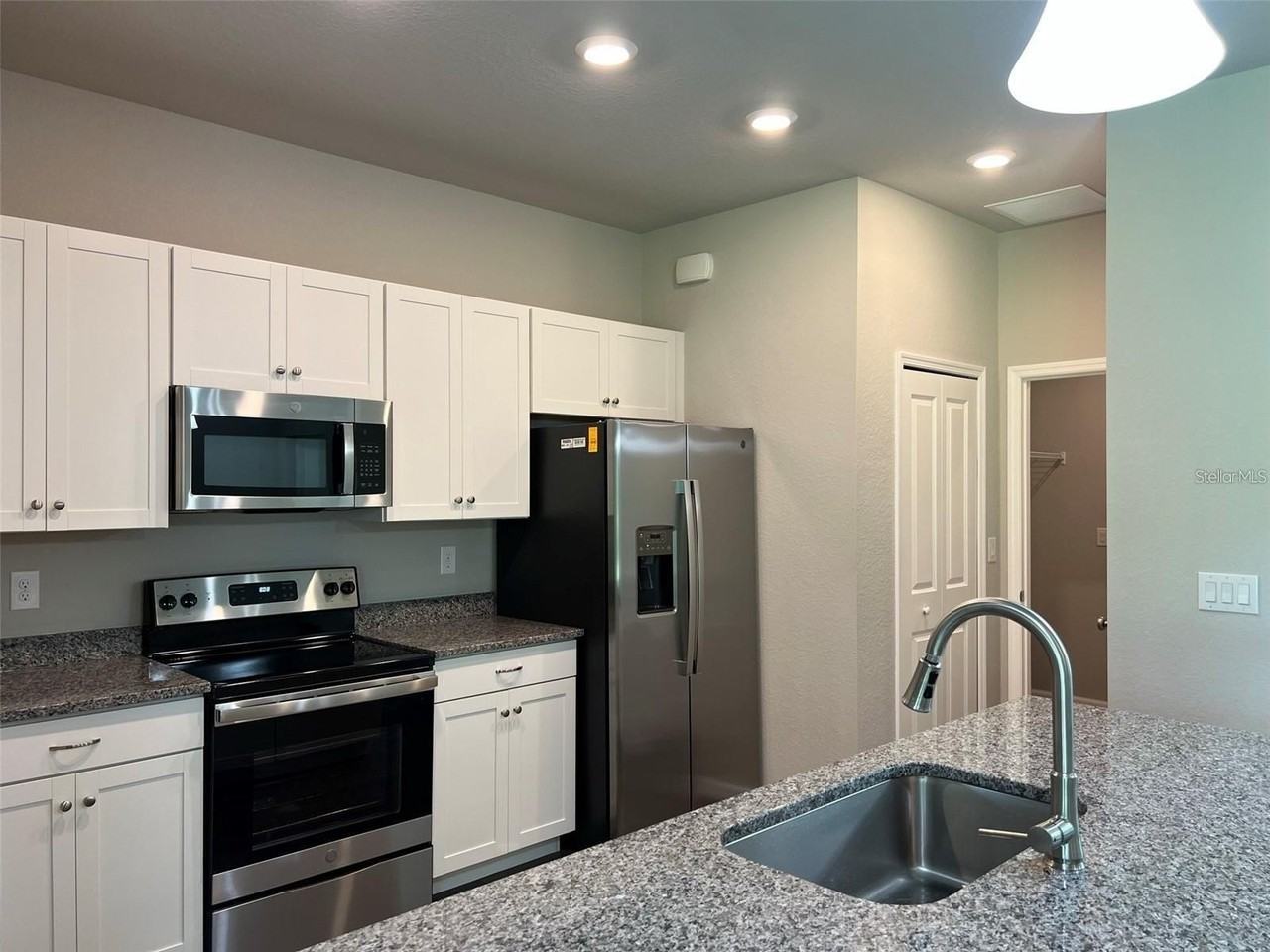 3685 Trenton Ln - Photo 5 of 20