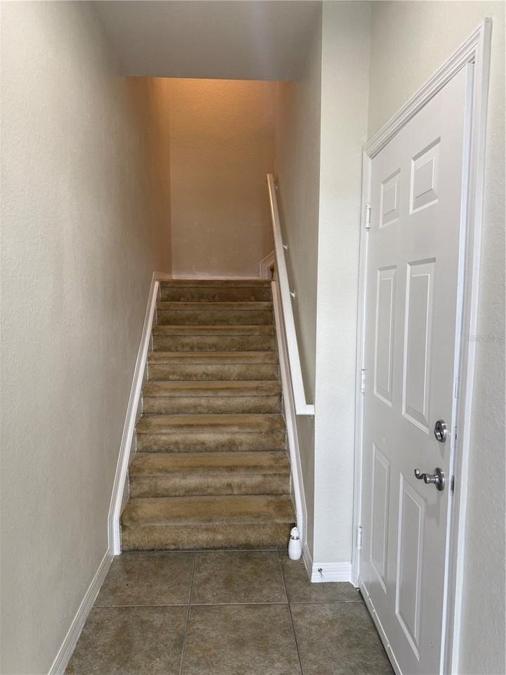 2532 Grand Central Pkwy #3 - Photo 2 of 29