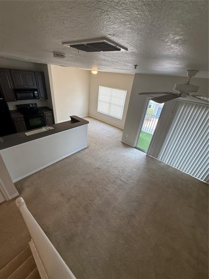 2532 Grand Central Pkwy #3 - Photo 5 of 29