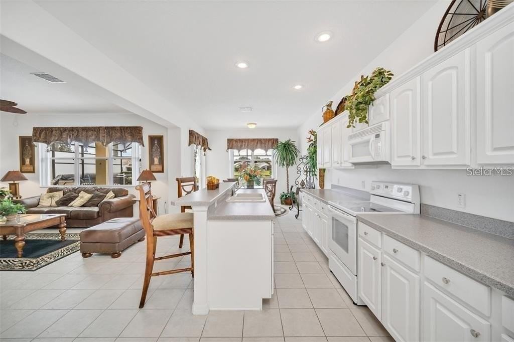1505 Blue Sky Way - Photo 7 of 25