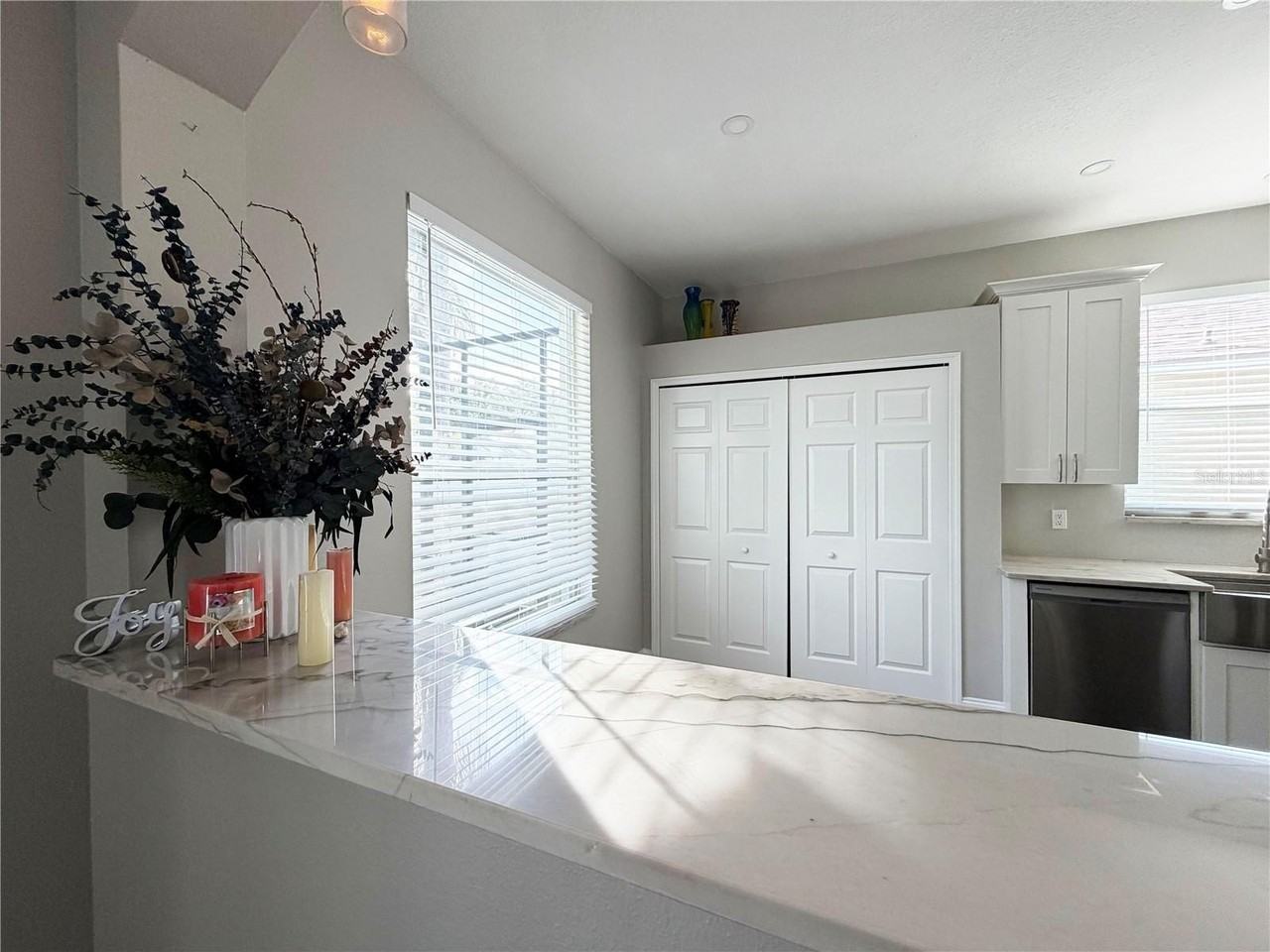 10327 Goldenbrook Way - Photo 6 of 29