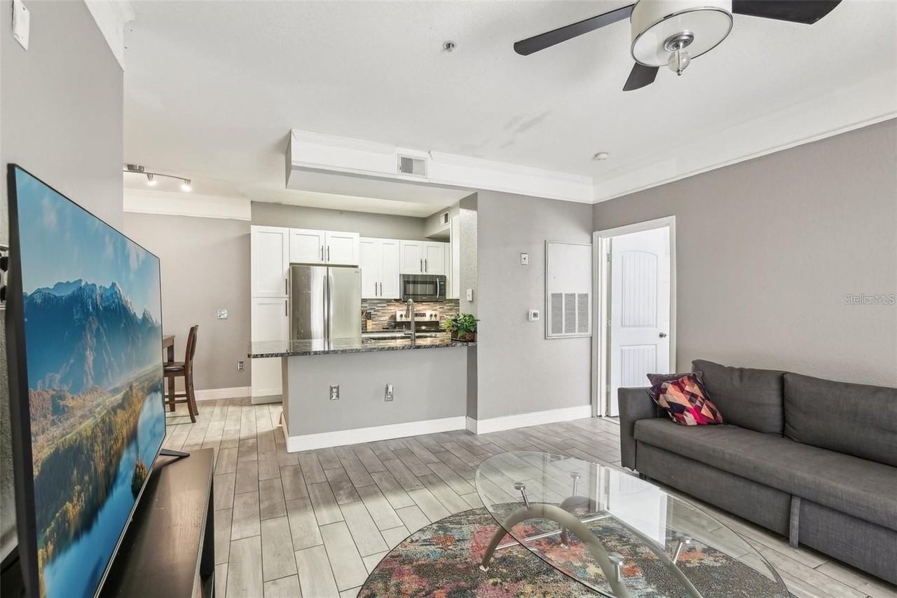 17104 Carrington Park Dr #514 - Photo 2 of 27