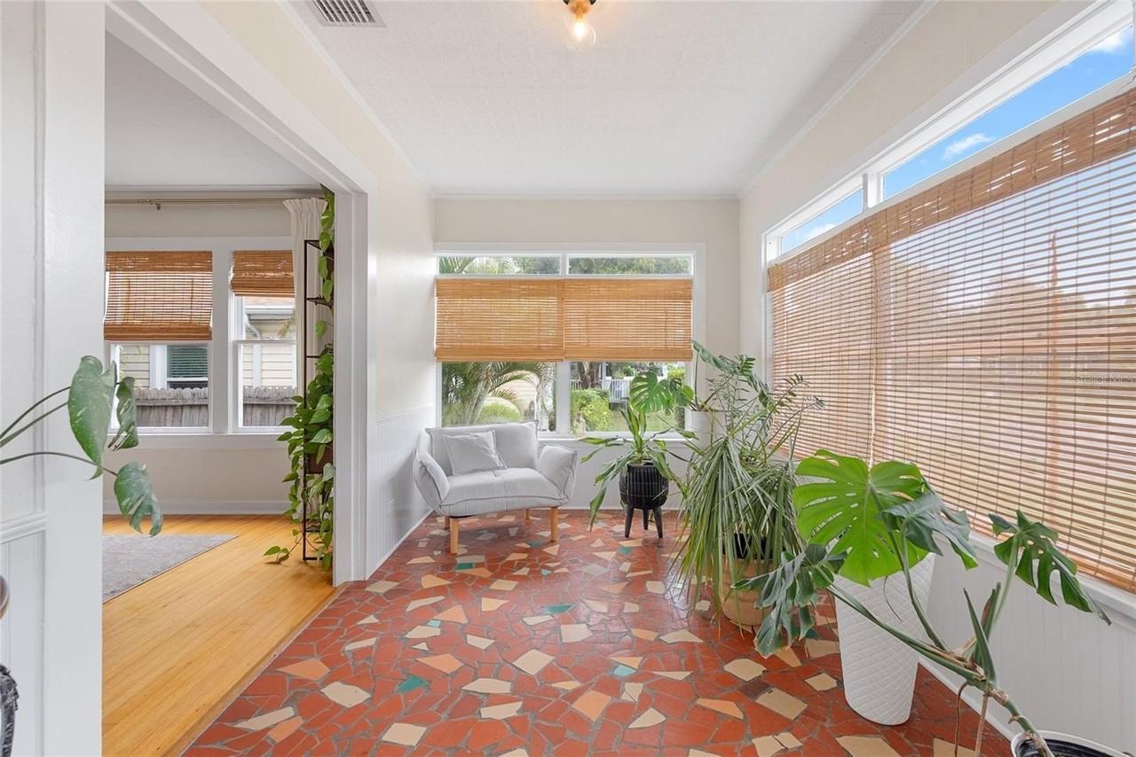 1510 14th St N - Photo 3 of 34