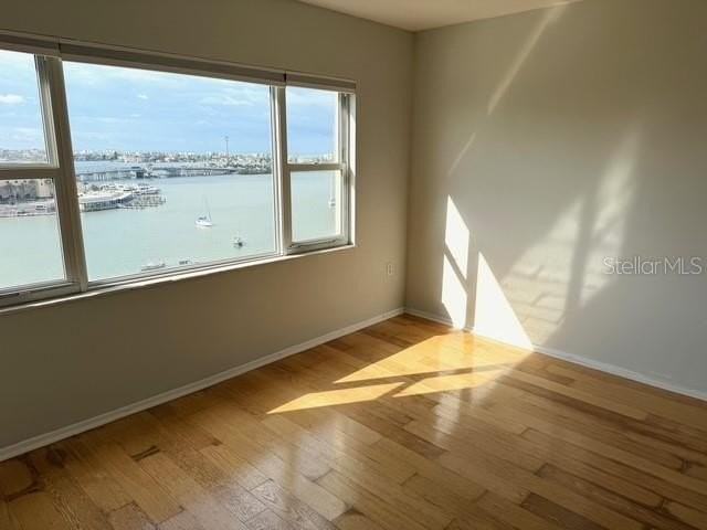 4775 Cove Cir #1102 - Photo 6 of 20