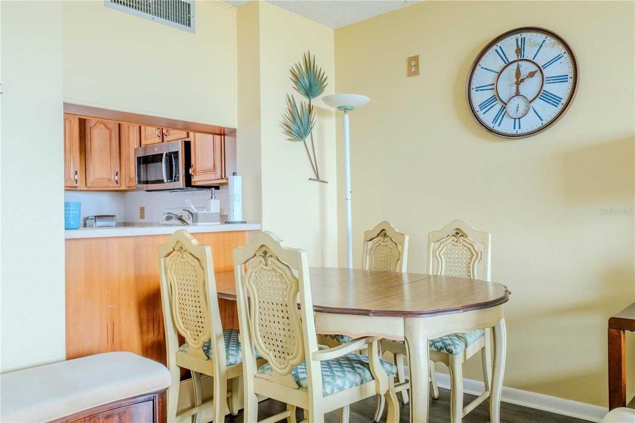 2620 Cove Cay Dr #802 - Photo 4 of 15