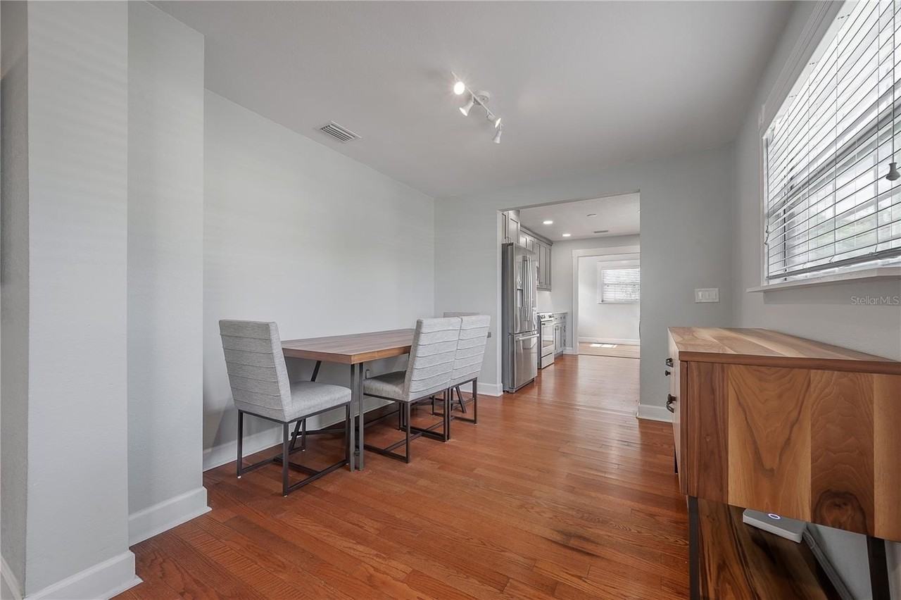 2714 W Fig St - Photo 6 of 47