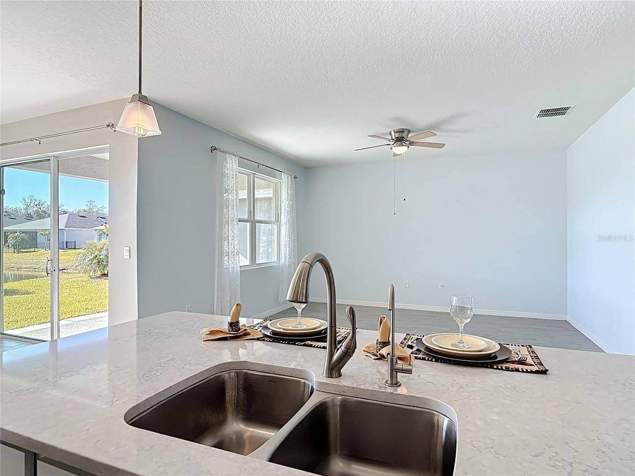 1601 Delphi Way - Photo 5 of 28