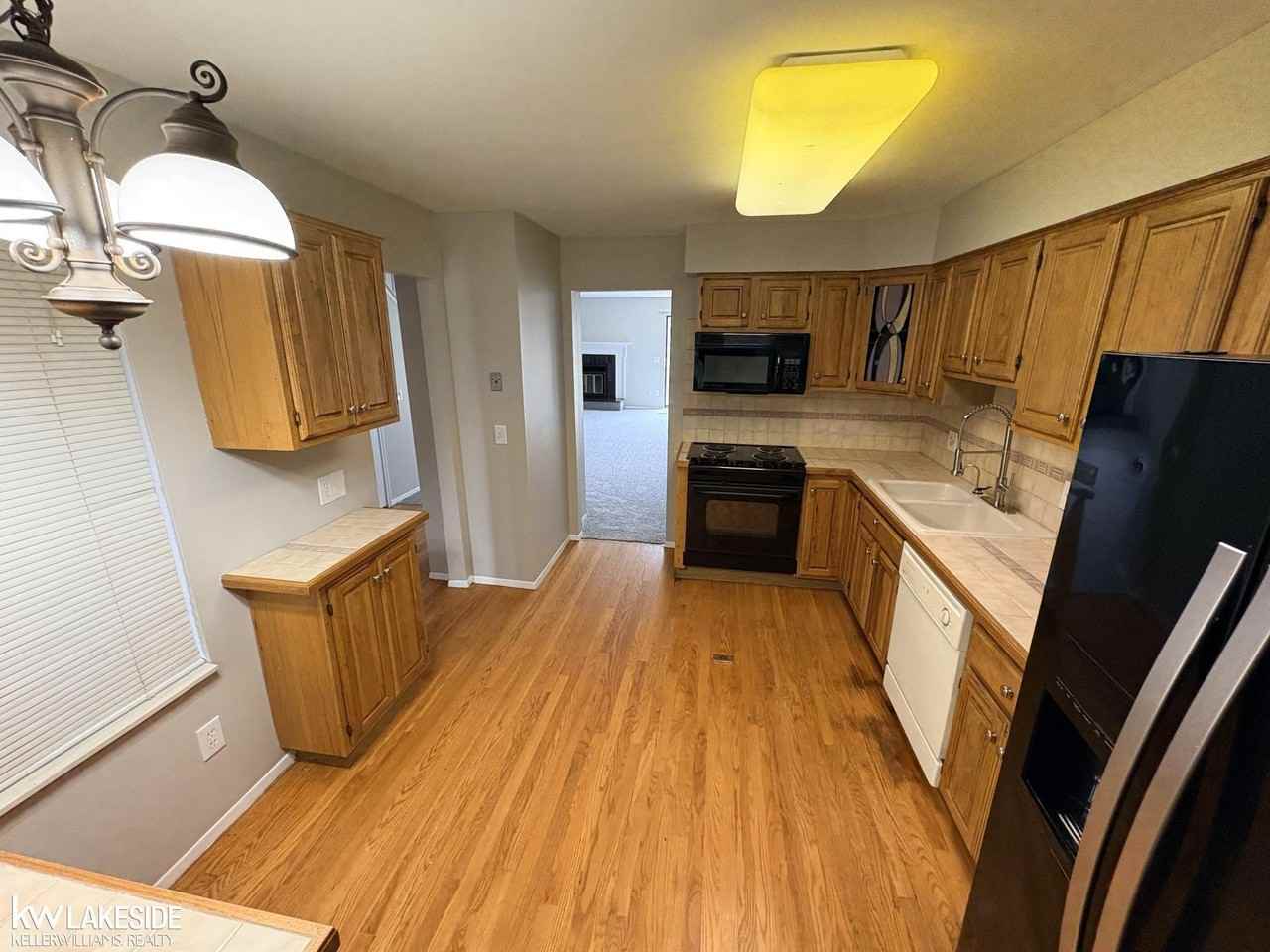 616 Byron Ct - Photo 5 of 20