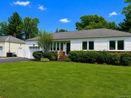 featured image of 6 Sinclair Dr