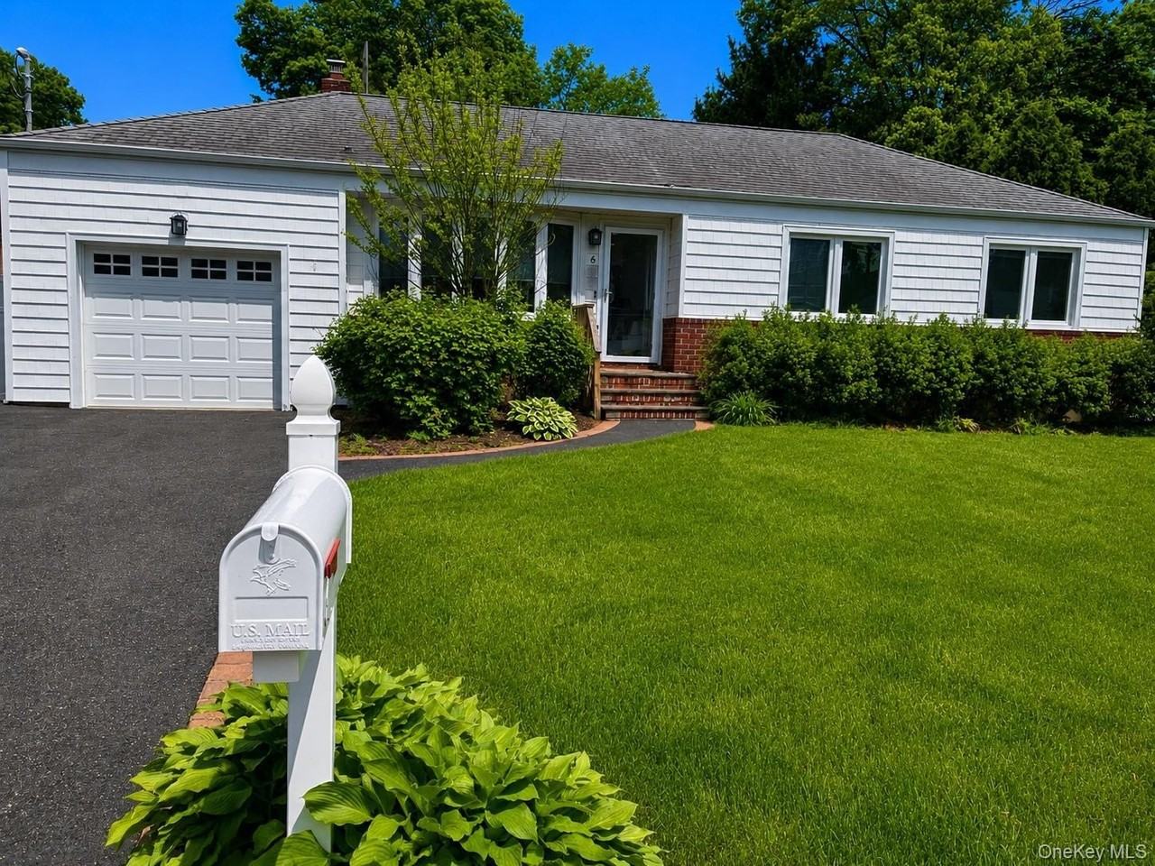 6 Sinclair Dr - Photo 2 of 18
